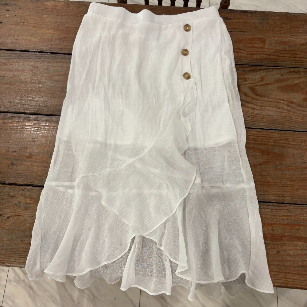 Simple White Mid-Length Skirt